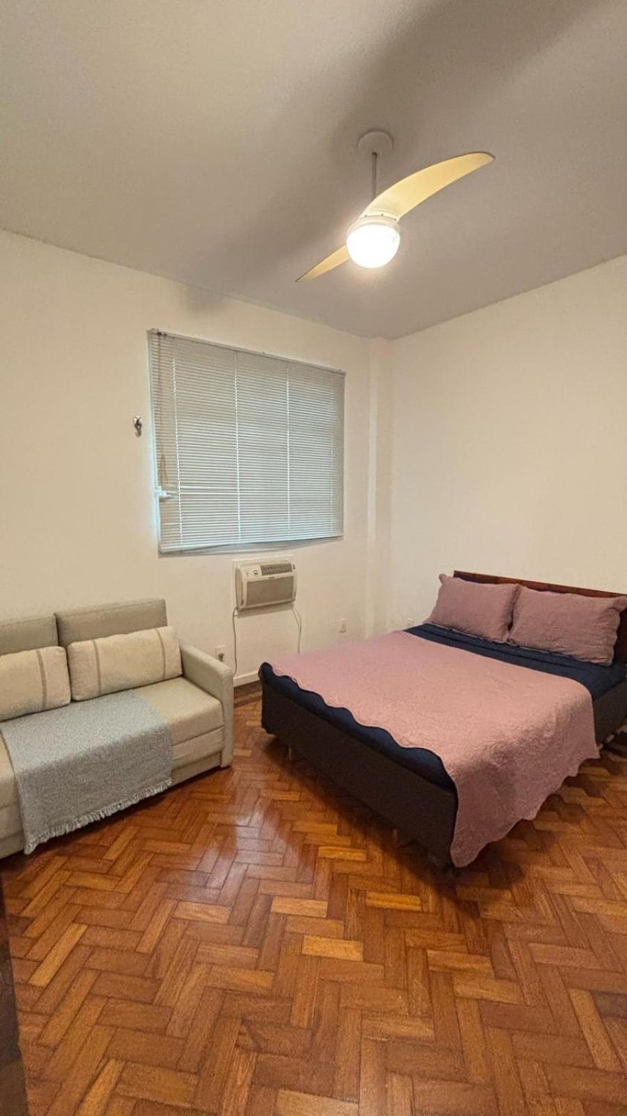 Lindo A 3 Minutos Da De Copacabana N.s 166/83 Apartamento *